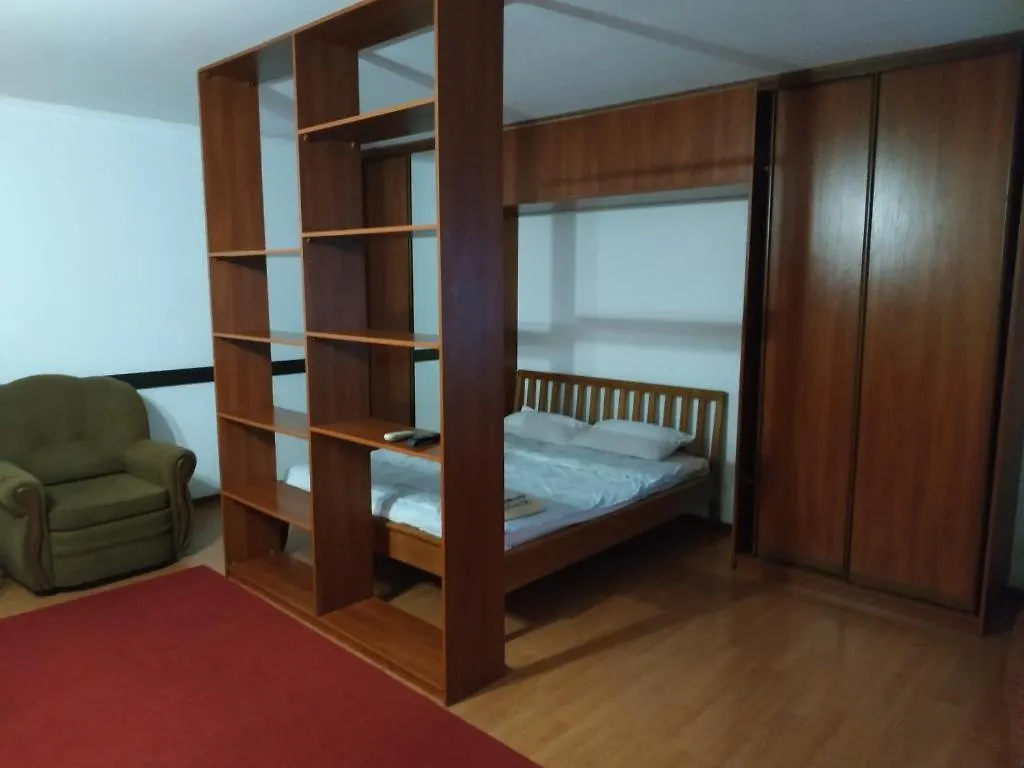 Nice Apartment Near Gulliver Киев