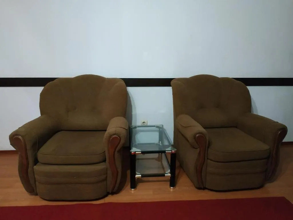 Nice Apartment Near Gulliver Киев